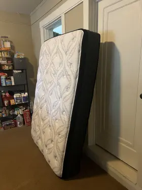 M590 ASHLEY FURNITURE Mattress #2