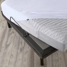 83067382 CASPER SLEEP King Breathable Mattress Protector #2