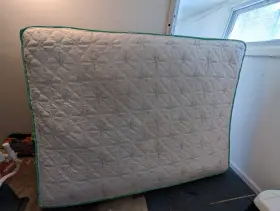F-Q-M-003 FIRST QUALITY MATTRESS Twin Bed Set
