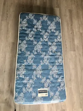 15238 KINGSDOWN Up Pa Twin Mattress