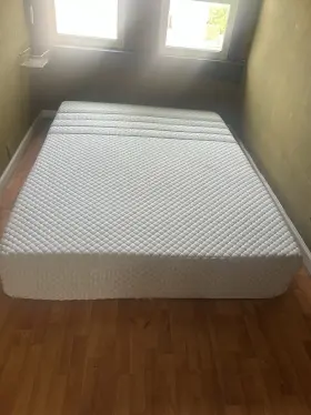 SAP1921 LEESA Sapira Hybrid Queen Mattress Firm Breathable