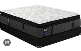 52311151 SEALY Pillowtop Mattress Queen