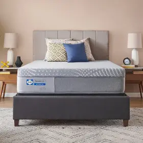 52817062 SEALY King Memory Foam Mattress