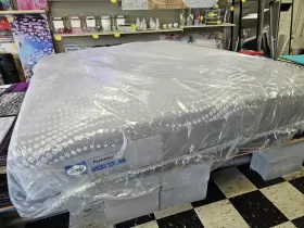 52919961 SEALY Posturepedic Calabasas Hybrid King Mattress #2