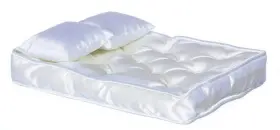 AZ99501 TOWN SQUARE MINIATURES Mattress Pillows