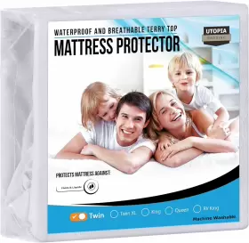 UB0052 UTOPIA BEDDING Waterproof Mattress Protector Twin