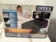 Intex Dura-Beam Plus Pillow Rest Twin 16.5in Air Bed w/ Built-In Pump, Black